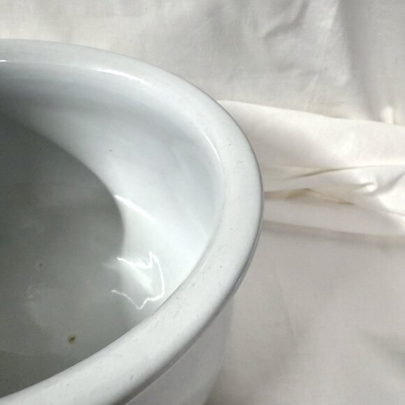Antique J & G Meakin Ironstone Chamber Pot White Embossed Floral England 1800s - Picture 4 of 12